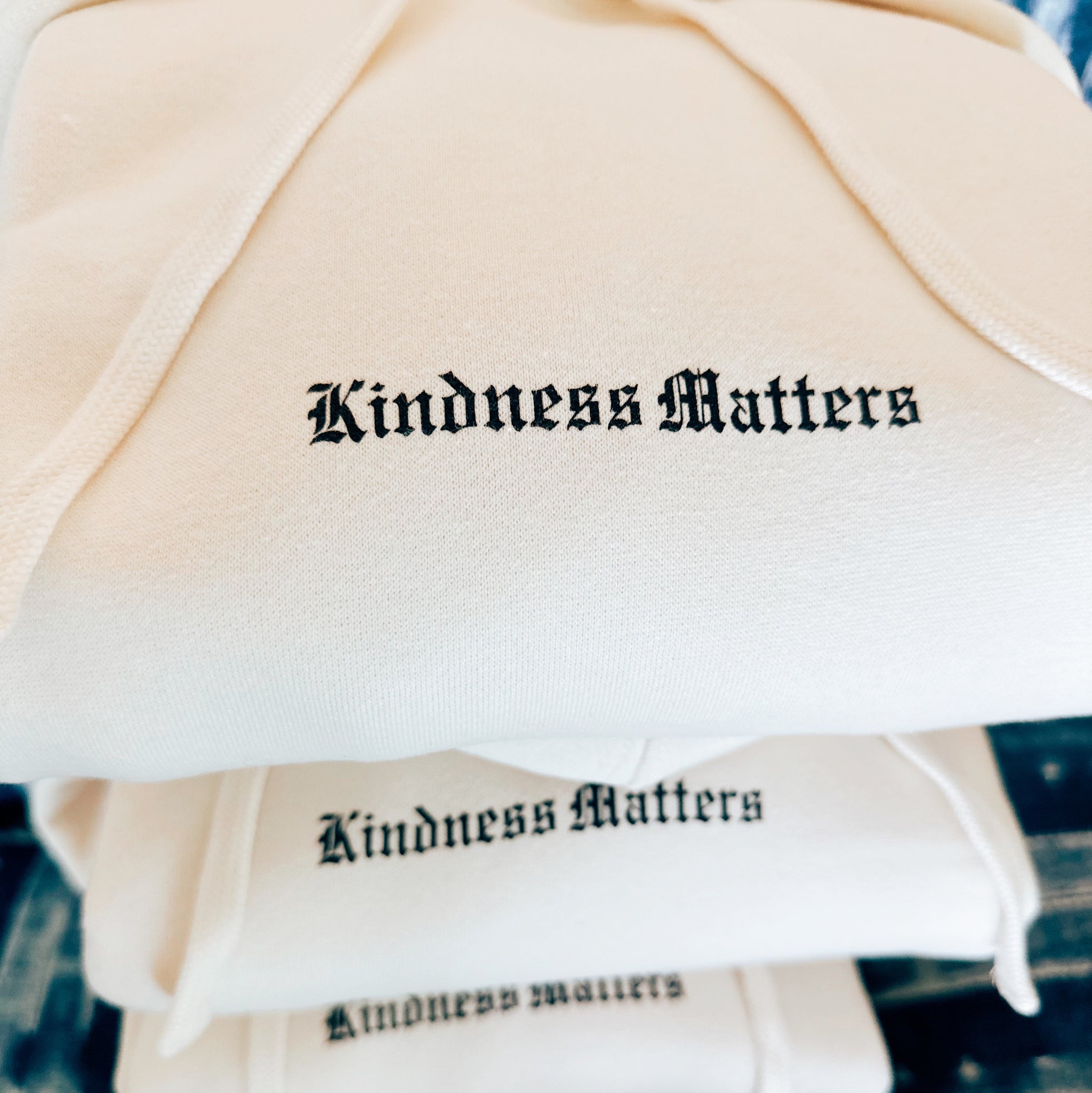 KINDNESS MATTERS OG FLORAL PREMIUM HOODIE