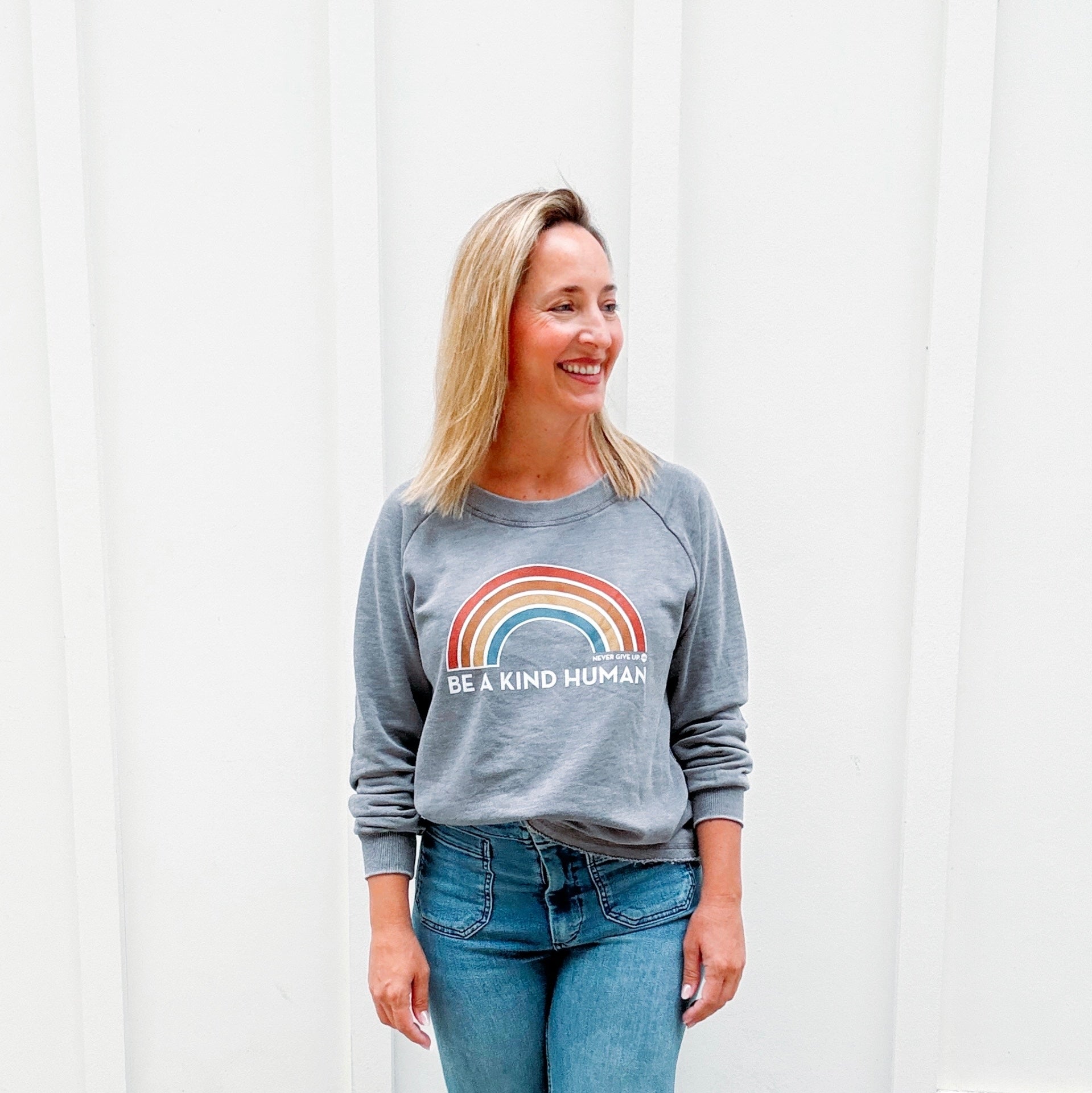 BE A KIND HUMAN PULLOVER