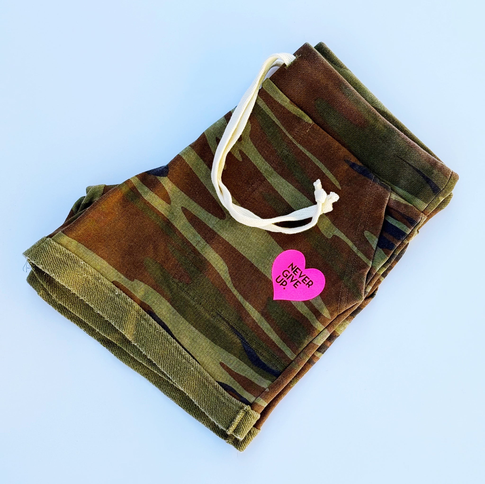 CAMO HEART SHORTS
