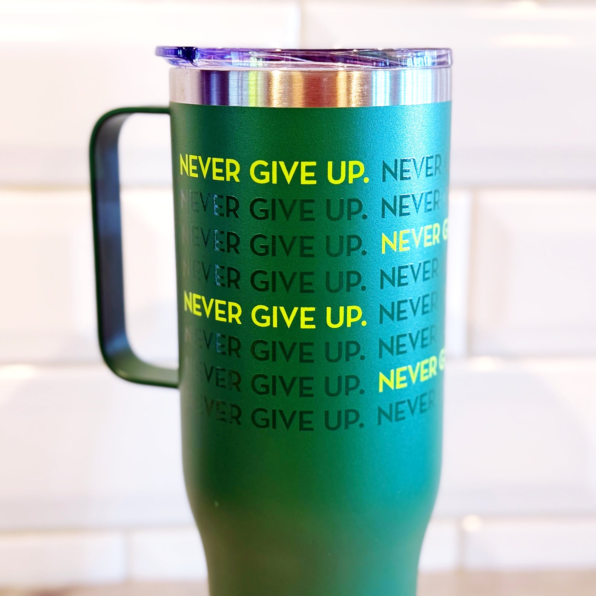 NEVER GIVE UP. MEGA SIPPER
