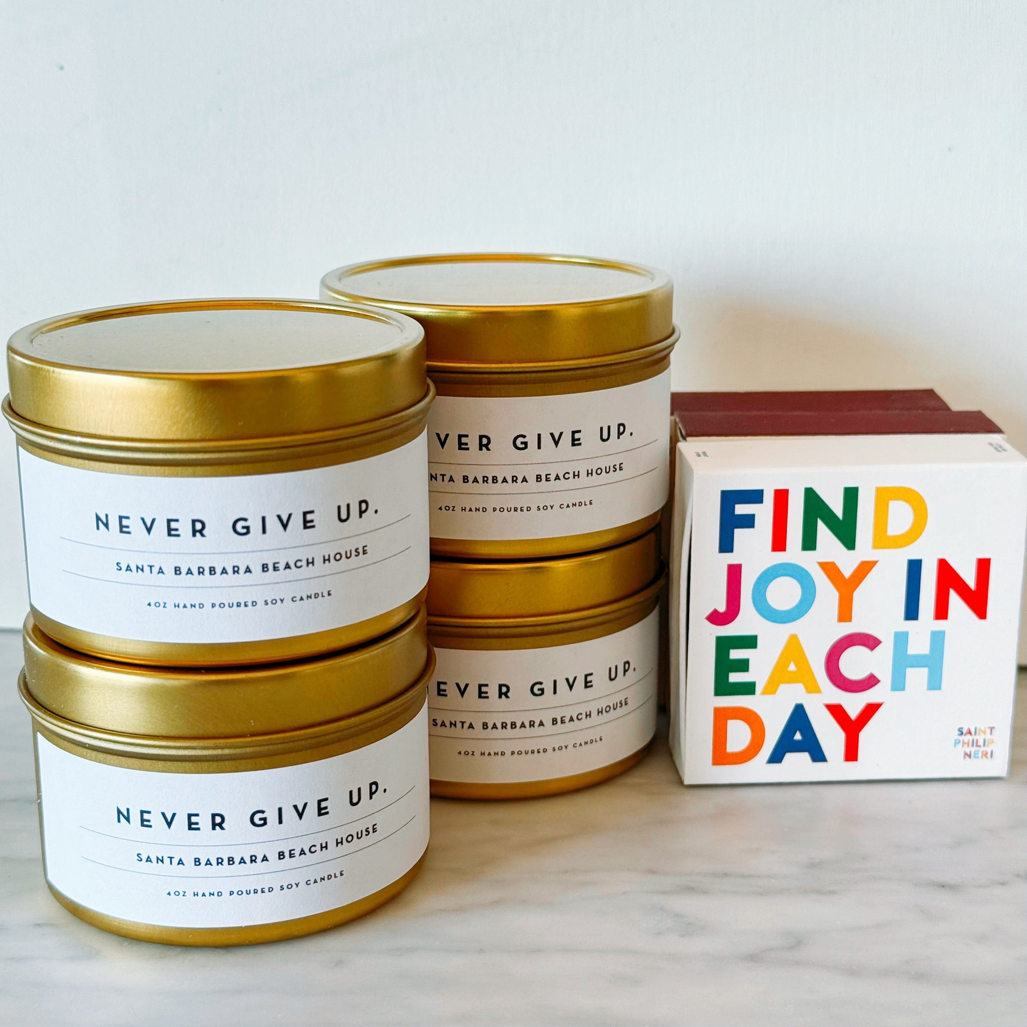 NEVER GIVE UP. BEACH HOUSE CANDLE & MATCHES