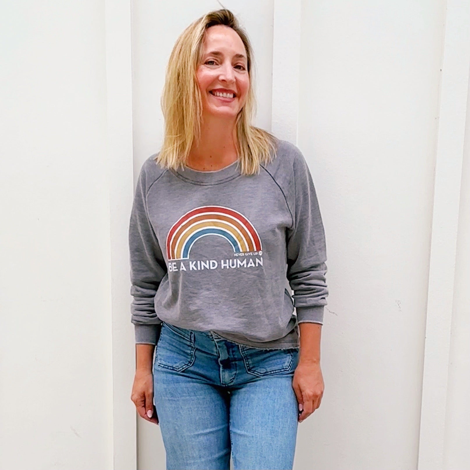 BE A KIND HUMAN PULLOVER
