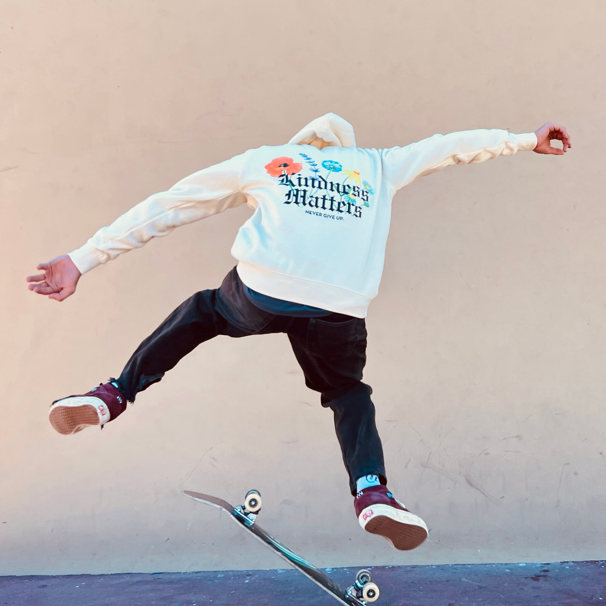 KINDNESS MATTERS OG FLORAL PREMIUM HOODIE
