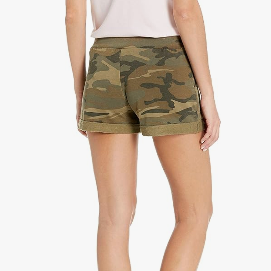 CAMO HEART SHORTS
