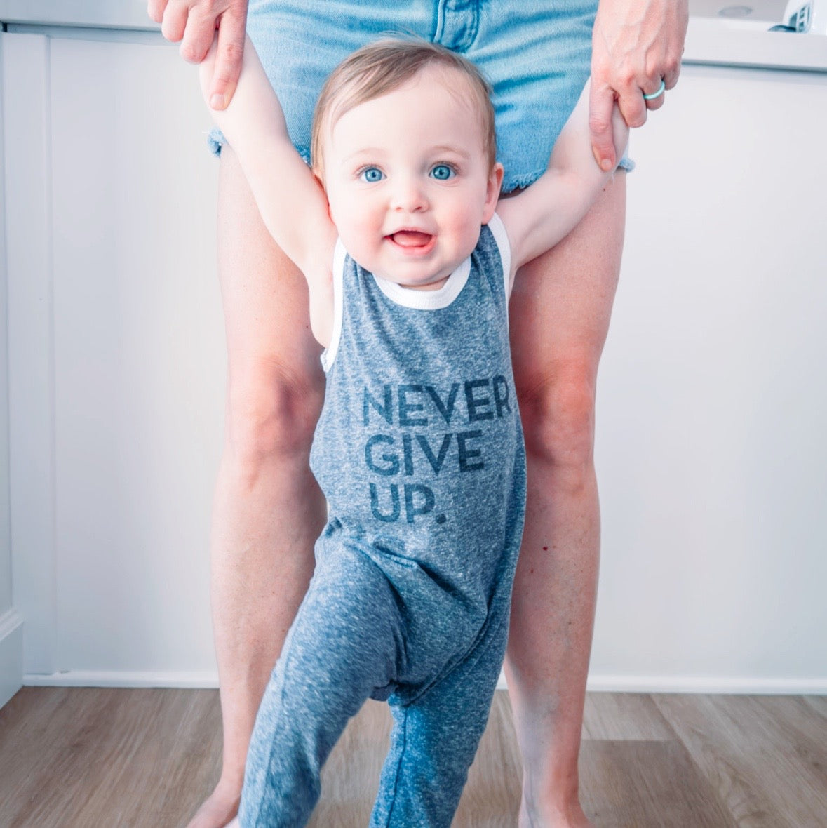 NEVER GIVE UP. ROMPER