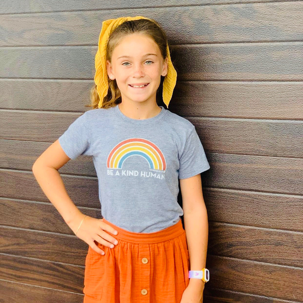 BE A KIND HUMAN (RAINBOW) TEE