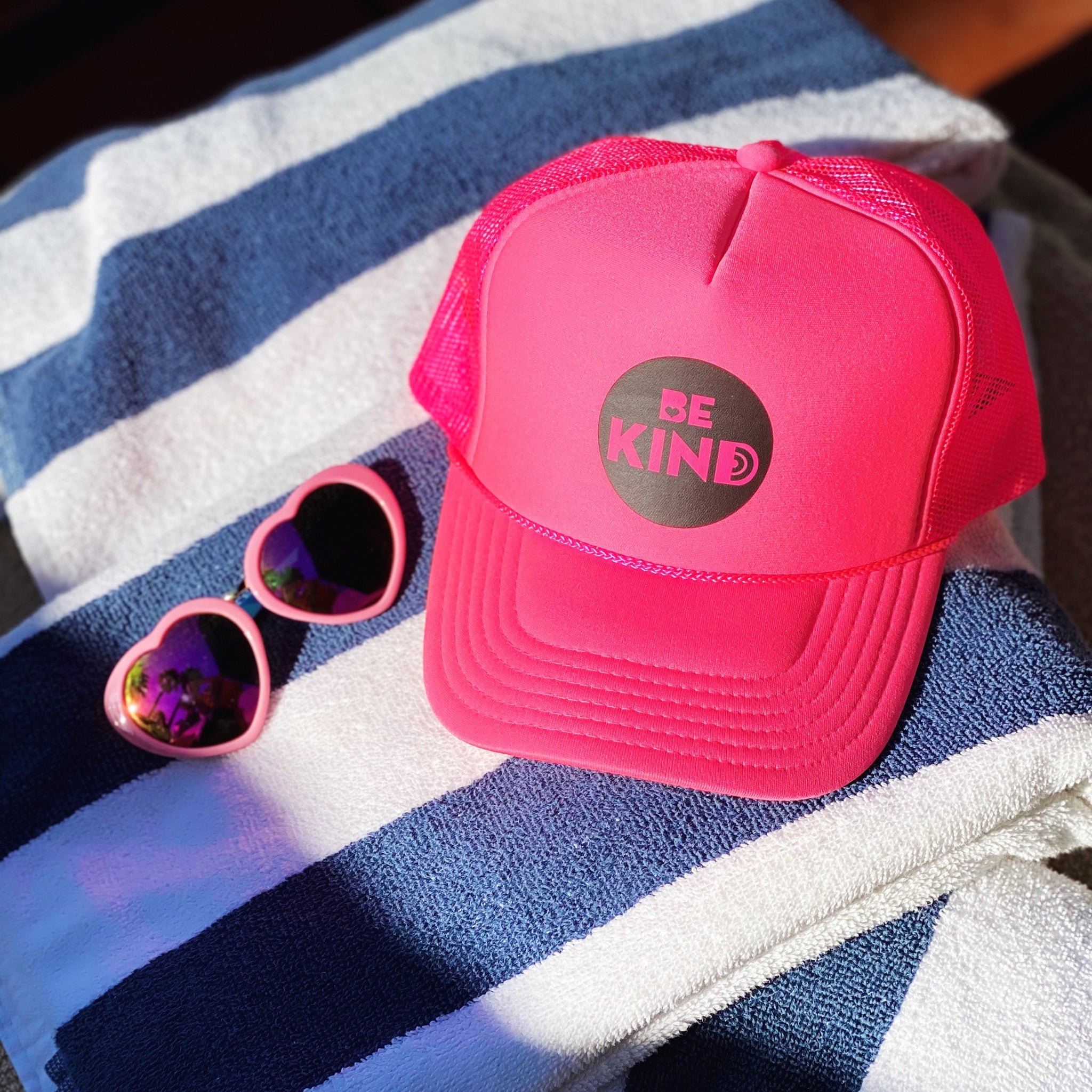 BE KIND TRUCKER HAT