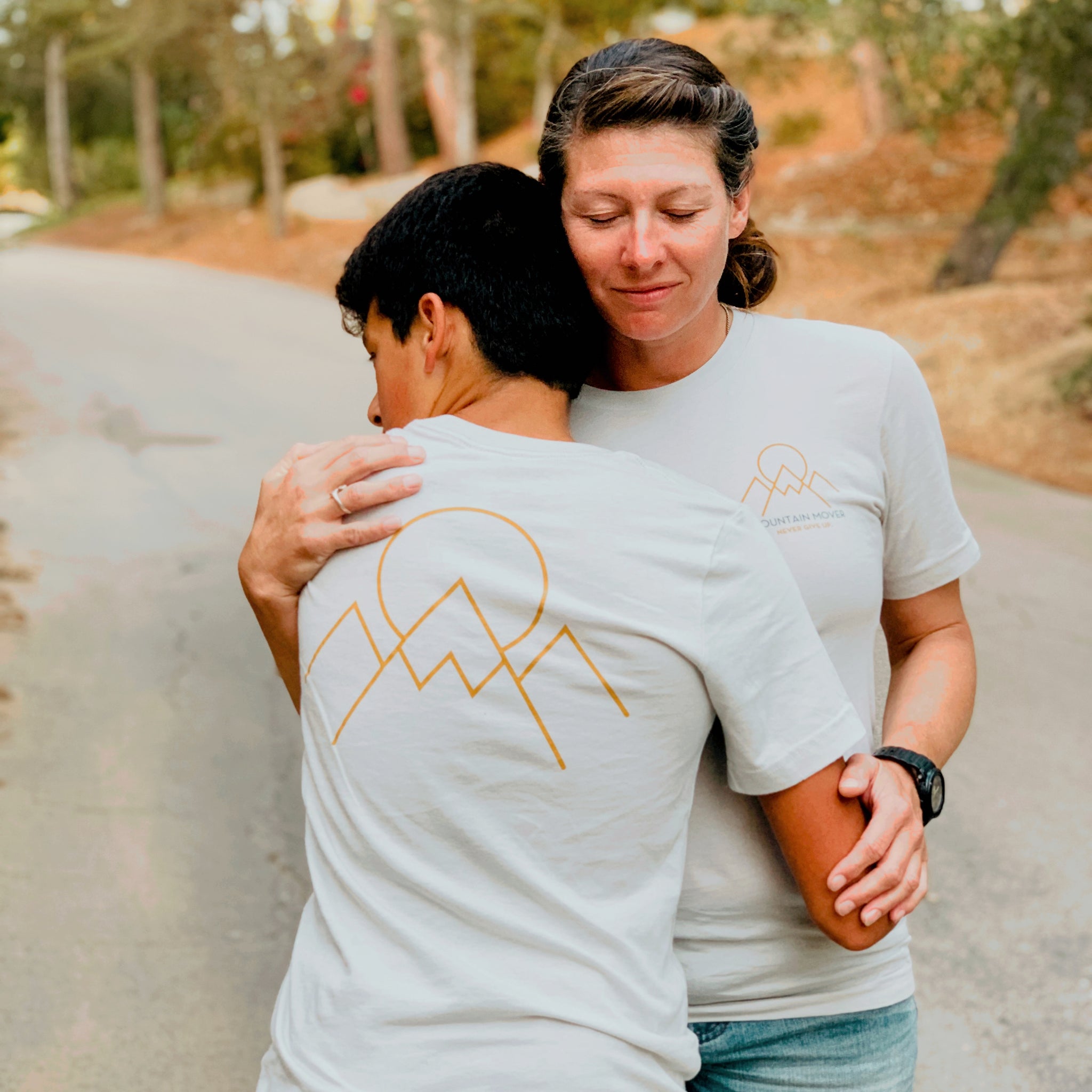 MOUNTAIN MOVER UNISEX TEE