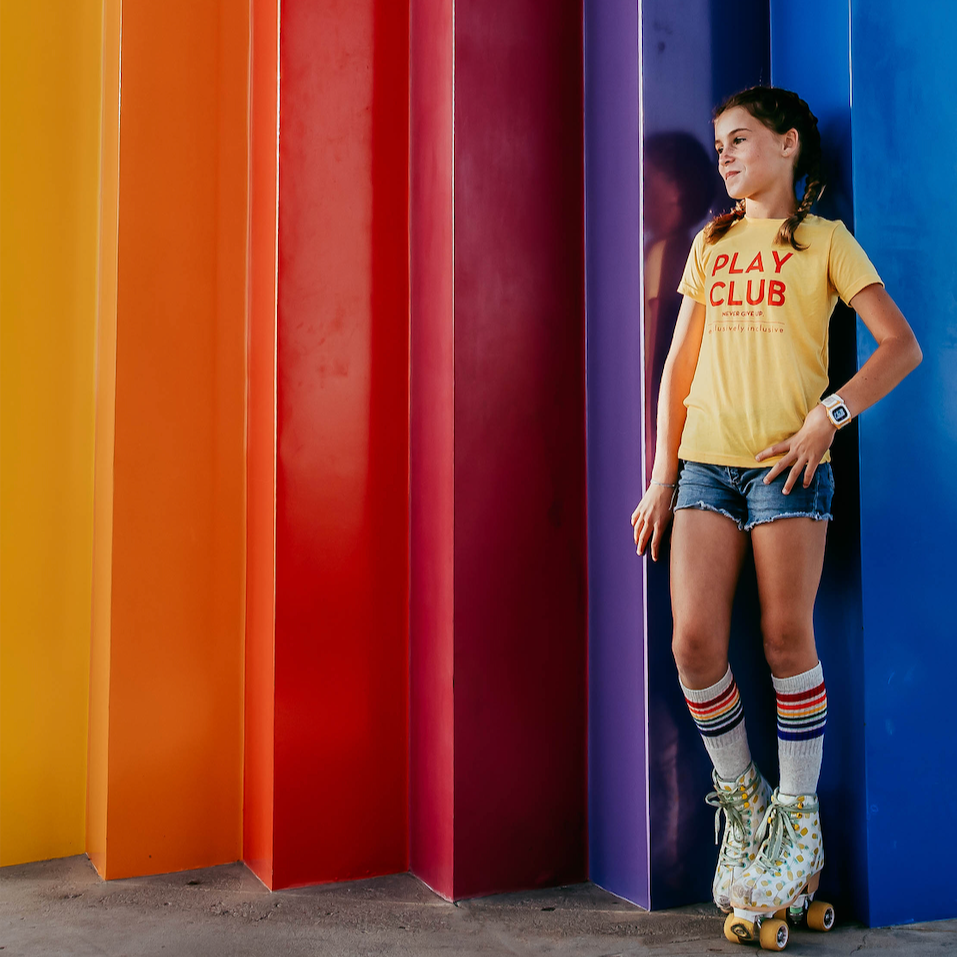 PLAY CLUB TEE
