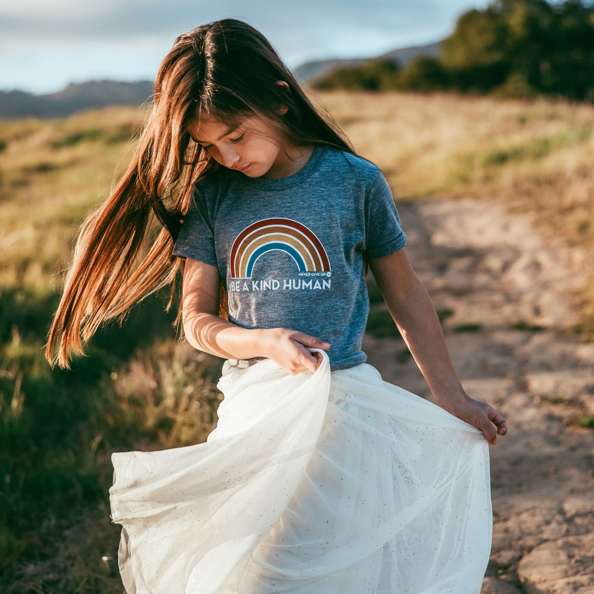 BE A KIND HUMAN (RAINBOW) TEE